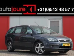 Grijs Gebruikt 2007 Ford Focus Stationwagen | € 999 (Super prijs)