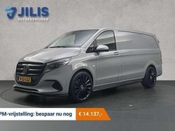 Grijs Gebruikt 2024 Mercedes Vito MPV | € 59.950