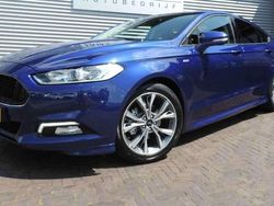 Blauw Gebruikt 2017 Ford Mondeo ST-Line Hatchback | € 9.995