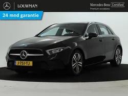 Nachtzwart Gebruikt 2020 Mercedes A180 Business Hatchback | € 26.945 (Eerlijke prijs)