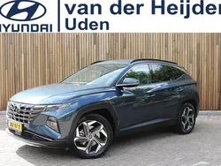Teal blue (blauw metallic) Gebruikt 2022 Hyundai Tucson Premium SUV | € 32.450 (Eerlijke prijs)