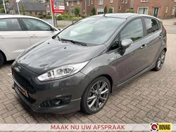Grijs Gebruikt 2016 Ford Fiesta ST-Line Hatchback | € 8.990 (Eerlijke prijs)