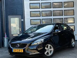 Zwart Gebruikt 2012 Volvo V40 Kinetic Stationwagen | € 12.495 (Eerlijke prijs)