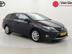 Grijs Gebruikt 2014 Toyota Auris Touring Sports Stationwagen | € 10.499 (Eerlijke prijs)