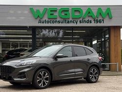 Grijs Gebruikt 2022 Ford Kuga ST-Line X SUV | € 29.870 (Eerlijke prijs)