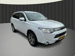 Wit Gebruikt 2013 Mitsubishi Outlander Intense+ SUV | € 6.250 (Eerlijke prijs)
