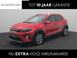 Signal red m Gebruikt 2024 Kia Stonic SUV | € 24.740 (Iets duurder)