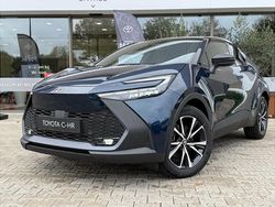 Blauw Nieuw 2025 Toyota C-HR SUV | € 36.950 (Eerlijke prijs)
