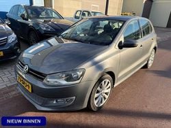 Grijs (metallic) Gebruikt 2011 VW Polo Comfortline Hatchback | € 6.750 (Goede deal)