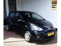Zwart Gebruikt 2016 Hyundai i10 Hatchback | € 7.250 (Eerlijke prijs)