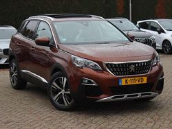 Bruin (metallic) Gebruikt 2017 Peugeot 3008 Allure SUV | € 15.750 (Iets duurder)