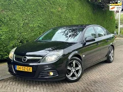 Zwart Gebruikt 2006 Opel Vectra GTS Executive Hatchback | € 3.750 (Iets duurder)