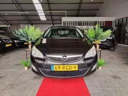 Zwart Gebruikt 2011 Opel Astra Cosmo Stationwagen | € 4.999 (Duur)