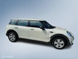 Wit Gebruikt 2017 Mini One Clubman Business Stationwagen | € 13.950 (Goede deal)