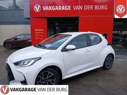 Wit Gebruikt 2024 Toyota Yaris Hybrid Hatchback | € 24.750 (Eerlijke prijs)