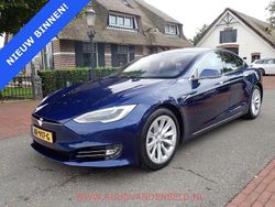 Blauw Gebruikt 2017 Tesla Model S Hatchback | € 22.900
