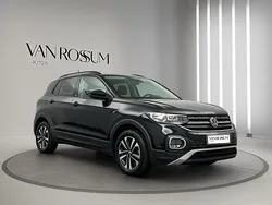 Zwart Gebruikt 2020 VW T-Cross Beats SUV | € 15.995 (Eerlijke prijs)