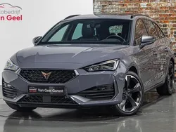 Grijs Gebruikt 2024 Cupra Leon Hatchback | € 33.295 (Duur)