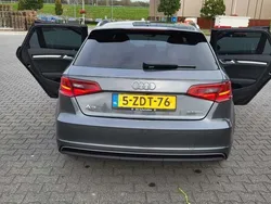 Grijs Gebruikt 2015 Audi A3 S-Line Hatchback | € 12.000 (Eerlijke prijs)
