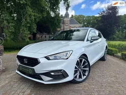 Wit Gebruikt 2021 Seat Leon FR Hatchback | € 21.444 (Eerlijke prijs)