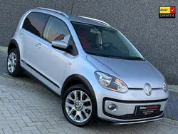 Zilver Gebruikt 2014 VW up! Hatchback | € 7.999 (Eerlijke prijs)