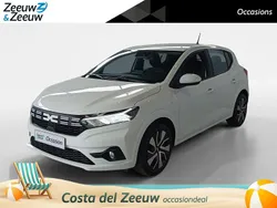 Ijswit 369 Gebruikt 2024 Dacia Sandero Expression Hatchback | € 15.935 (Super prijs)