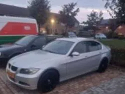Zilver Gebruikt 2006 BMW 330 Executive Sedan | € 2.000