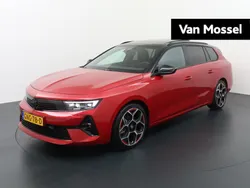 Rood Gebruikt 2024 Opel Astra Ultimate Stationwagen | € 34.940 (Eerlijke prijs)