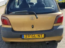 Gebruikt 2001 Toyota Yaris Terra Hatchback | € 1.000 (Eerlijke prijs)