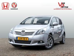 Grijs (metallic) Gebruikt 2012 Toyota Verso MPV | € 11.950 (Duur)