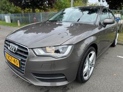 Grijs Gebruikt 2014 Audi A3 Sportback Attraction Hatchback | € 9.900 (Super prijs)