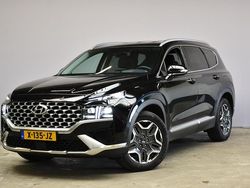 Zwart Gebruikt 2024 Hyundai Santa Fe Premium SUV | € 45.940 (Eerlijke prijs)