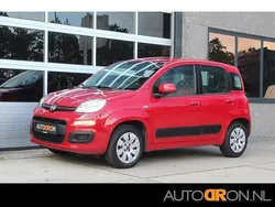Rood Gebruikt 2015 Fiat Panda Hatchback | € 7.995 (Eerlijke prijs)