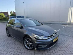 Grijs Gebruikt 2018 VW Golf VII Highline Stationwagen | € 15.495 (Iets duurder)