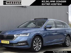 Blauw Gebruikt 2020 Skoda Octavia First Edition Stationwagen | € 16.500 (Iets duurder)