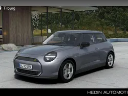 Zilver, metallic lak Nieuw 2025 Mini Cooper SE Essential Hatchback | € 32.170