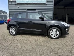 Zwart Gebruikt 2019 Suzuki Swift Comfort Hatchback | € 10.950 (Super prijs)