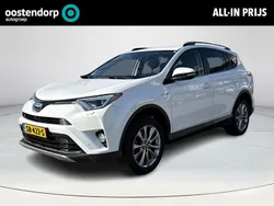 Wit Gebruikt 2017 Toyota RAV4 Hybrid Executive SUV | € 26.950 (Eerlijke prijs)