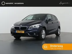 Blauw Gebruikt 2017 BMW 220 Executive Stationwagen | € 16.945 (Goede deal)