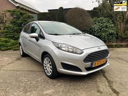 Grijs Gebruikt 2013 Ford Fiesta Style Hatchback | € 5.900 (Eerlijke prijs)