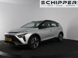 Grijs Gebruikt 2021 Hyundai Bayon Premium SUV | € 17.900 (Eerlijke prijs)