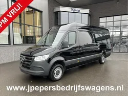 Zwart Gebruikt 2023 Mercedes Sprinter Van | € 36.950 (Eerlijke prijs)