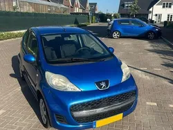 Blauw Gebruikt 2010 Peugeot 107 Hatchback | € 1.900 (Goede deal)