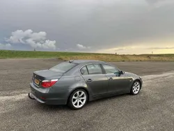 Grijs Gebruikt 2006 BMW 525 Executive Sedan | € 3.250 (Iets duurder)