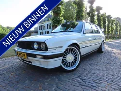Wit Gebruikt 1990 BMW 325 Stationwagen | € 14.950