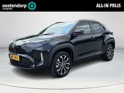 Zwart Nieuw 2025 Toyota Yaris Cross SUV | € 33.850 (Eerlijke prijs)