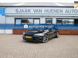 Zwart Gebruikt 2018 Audi A4 Black Edition Stationwagen | € 36.950