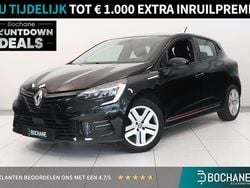 Zwart Gebruikt 2021 Renault Clio V Zen Hatchback | € 12.695 (Eerlijke prijs)