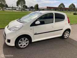 Wit Gebruikt 2011 Peugeot 107 Hatchback | € 2.999 (Goede deal)
