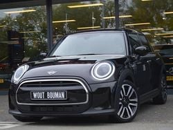 Zwart Gebruikt 2021 Mini Cooper Hatchback | € 26.900 (Duur)